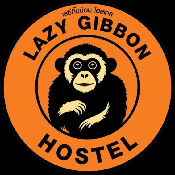 Lazy Gibbon 1 Chiang Mai - Tha Phae Gate Hostel Kültér fotó